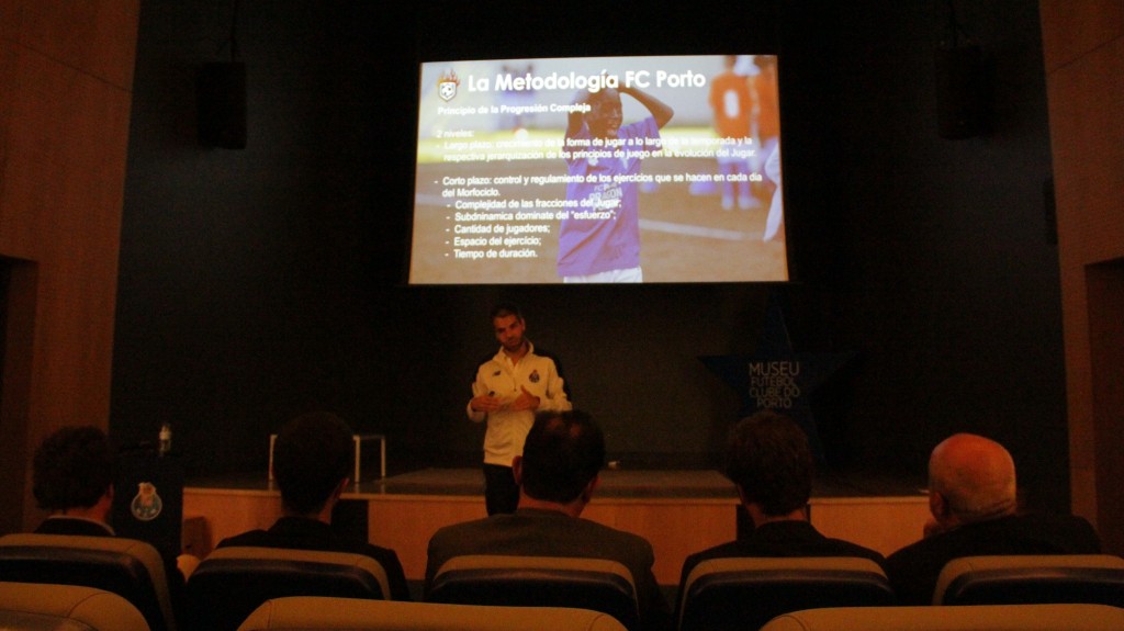 Carlos Campos 